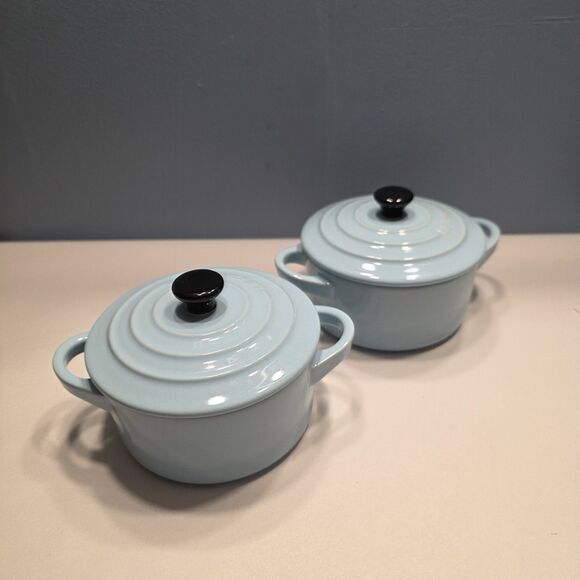 Pair Le Creuset 2 Pc Set Mini Round Cocotte Sky Blue Stoneware Pots with Lids - Picture 4 of 11
